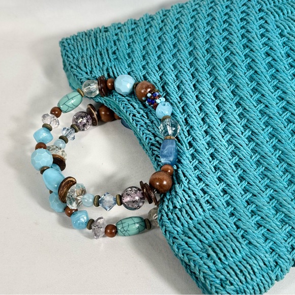 Poppie Jones blue woven straw bag with‎ beaded handles - Picture 5 of 12